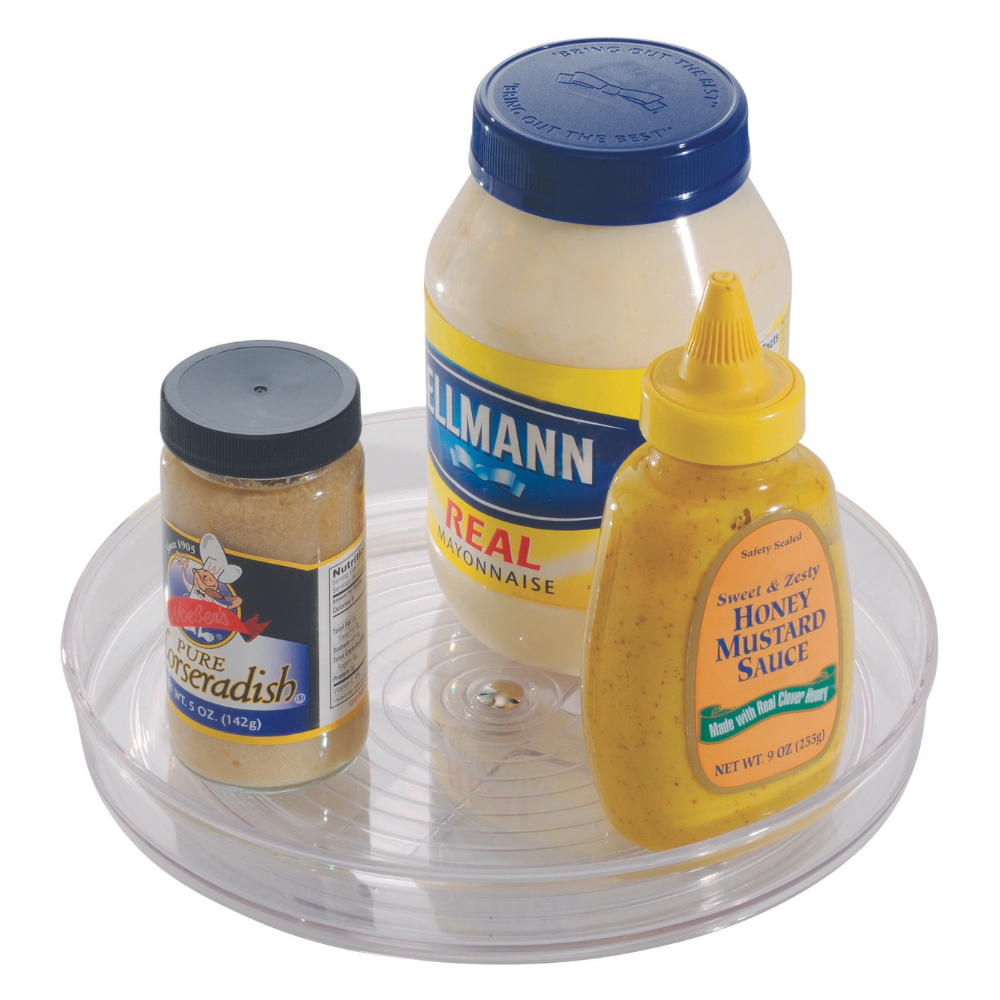 Drei Saucengläser auf Drehteller, Meerrettich, Mayonnaise, Honig-Senf.