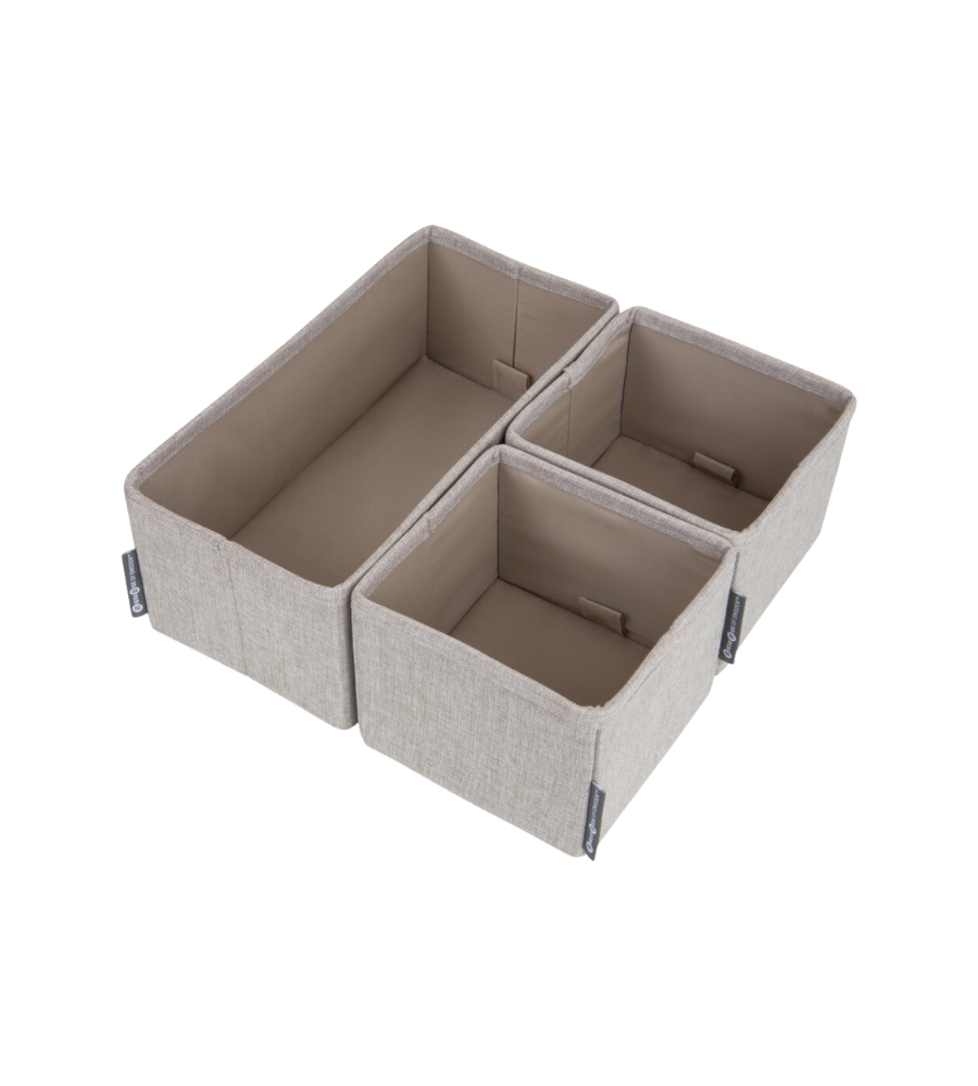 Das Bigso SOFT Organizer Beige - Set 3 Stk. besteht aus drei unterschiedlich großen Aufbewahrungsboxen aus Stoff, ideal für die Organisation von Schubladen, mit zwei kleineren Behältern neben einem größeren, die alle auf einem weißen Hintergrund abgebildet sind.